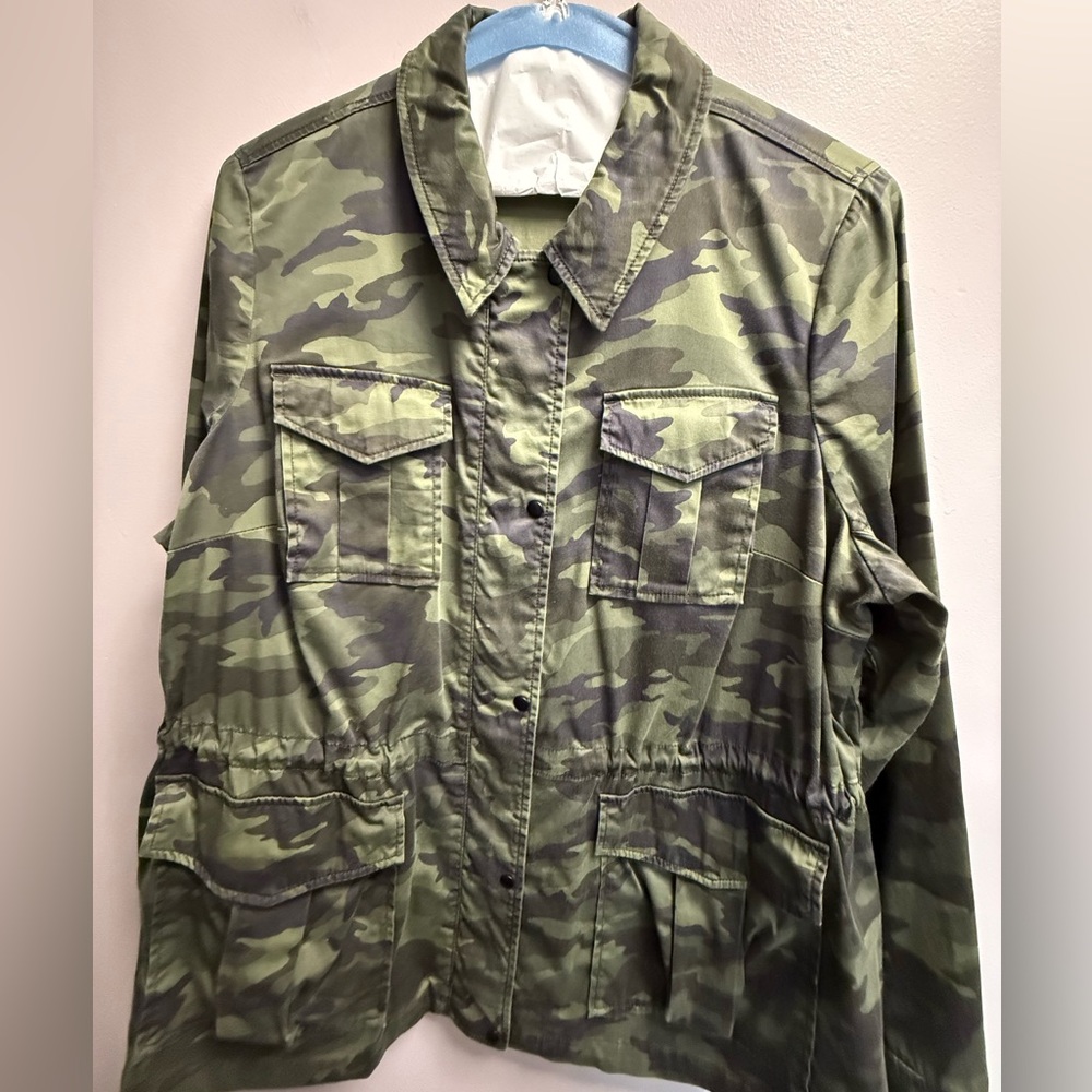 EUC Lane Bryant Green/Black/Brown Camouflage Utility Jacket Zipper Snap Close 14